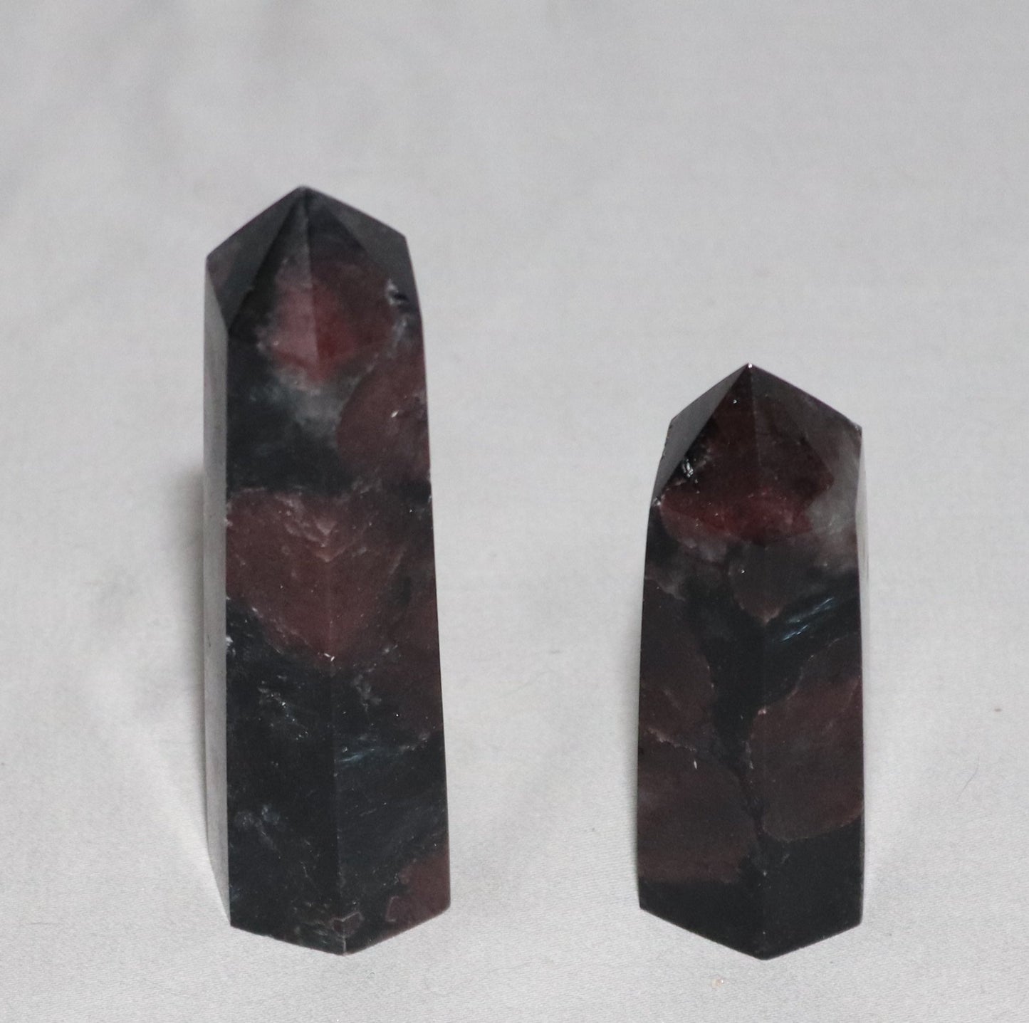 Garnet (2.5-4")